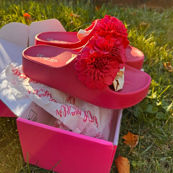 Olivia Miller Pink Platform Mules with Floral Embellishment - Picture 9 of 12